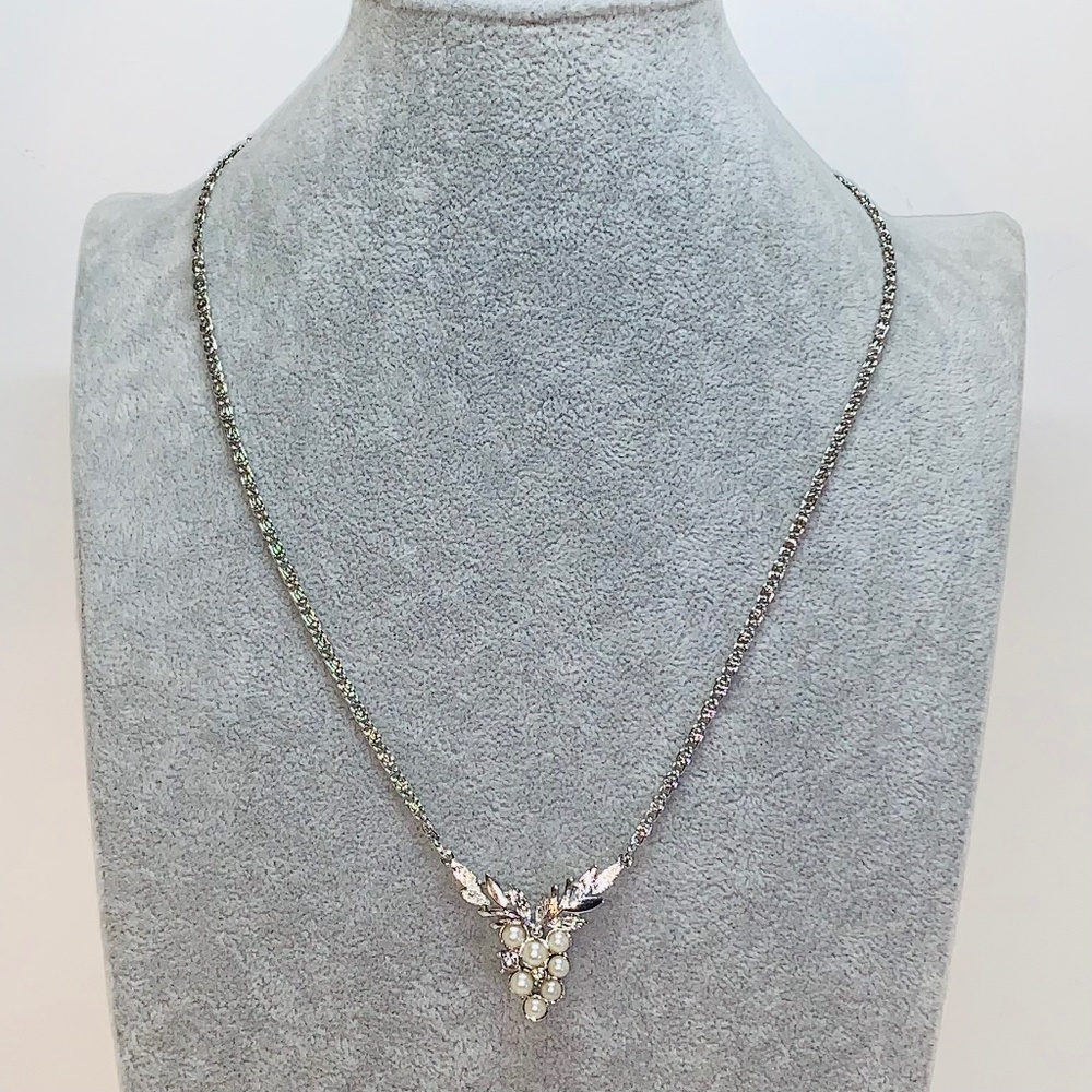 Vintage Avon Necklace